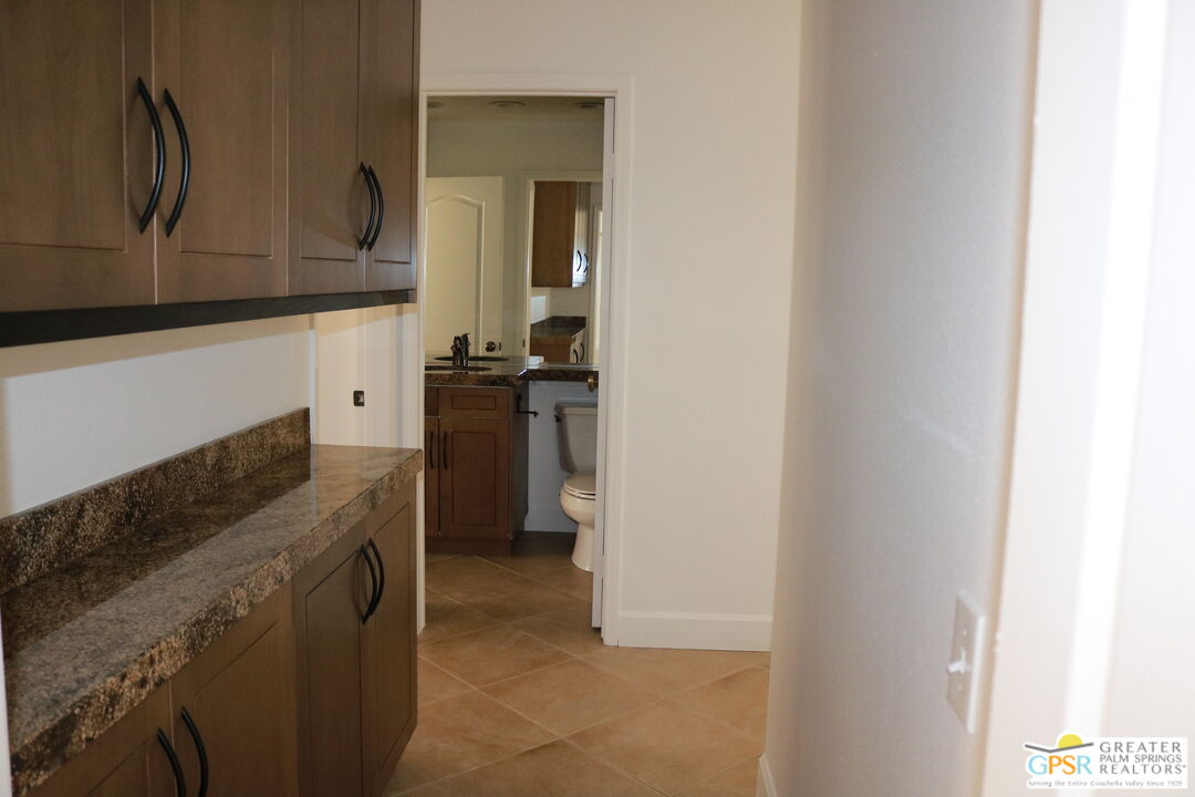 68 Oak Tree Drive Rancho Mirage, CA 92270 - Photo 21 of 27