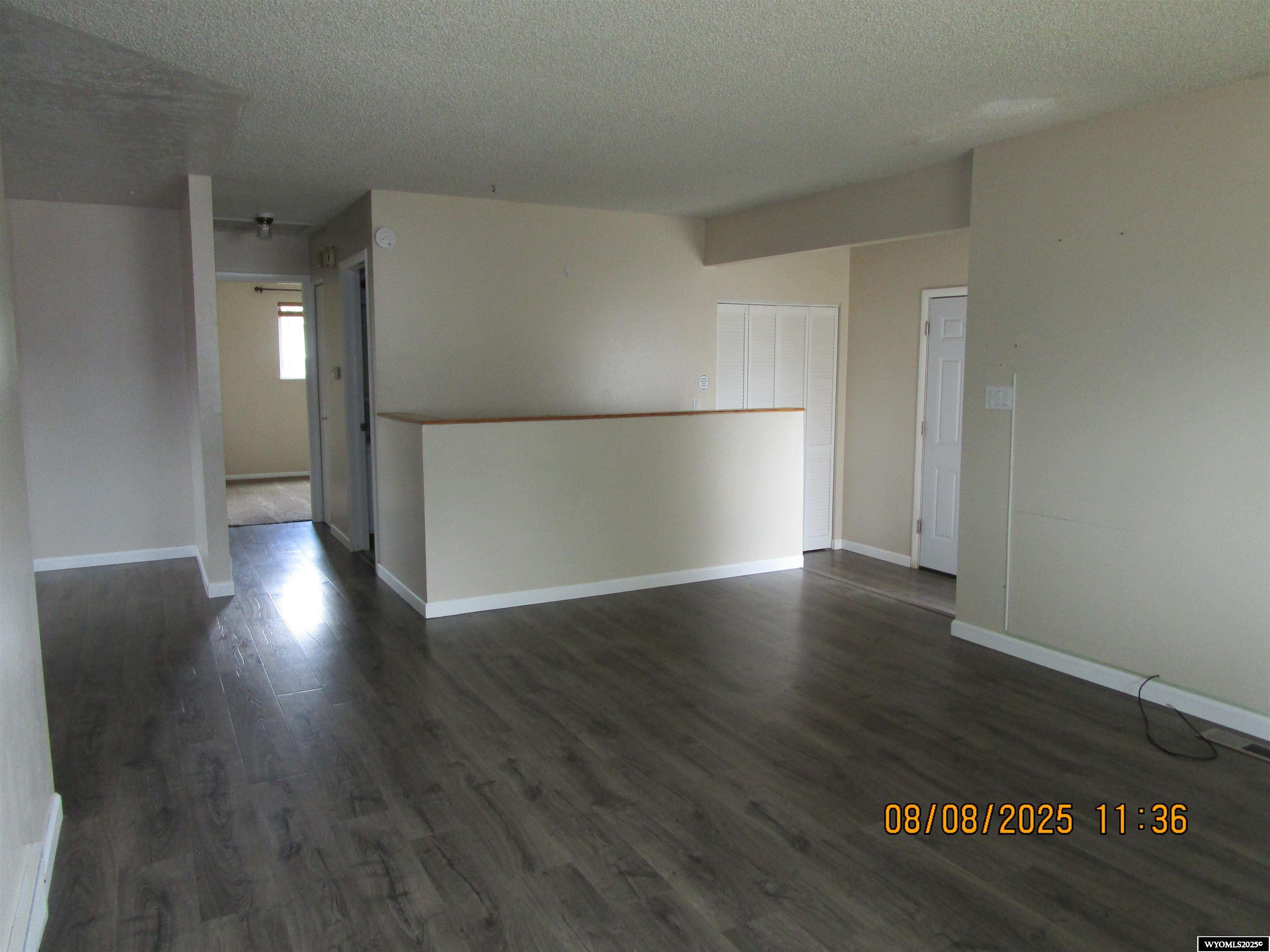 1021 Maple Way Rock Springs, WY 82901 - Photo 3 of 29