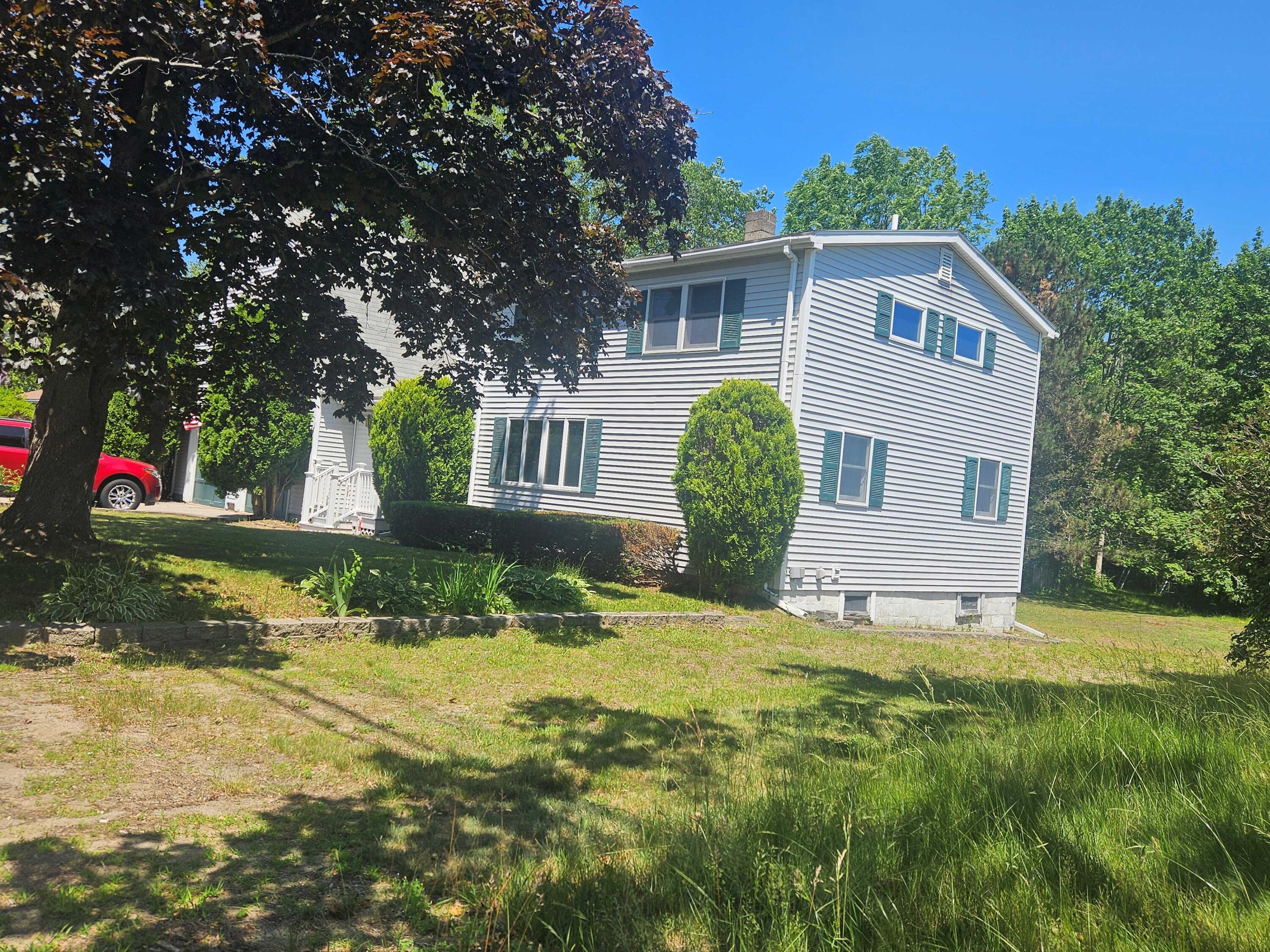 93 Sanford Road Wells, ME 04090 - Photo 9 of 101 20250627_113645