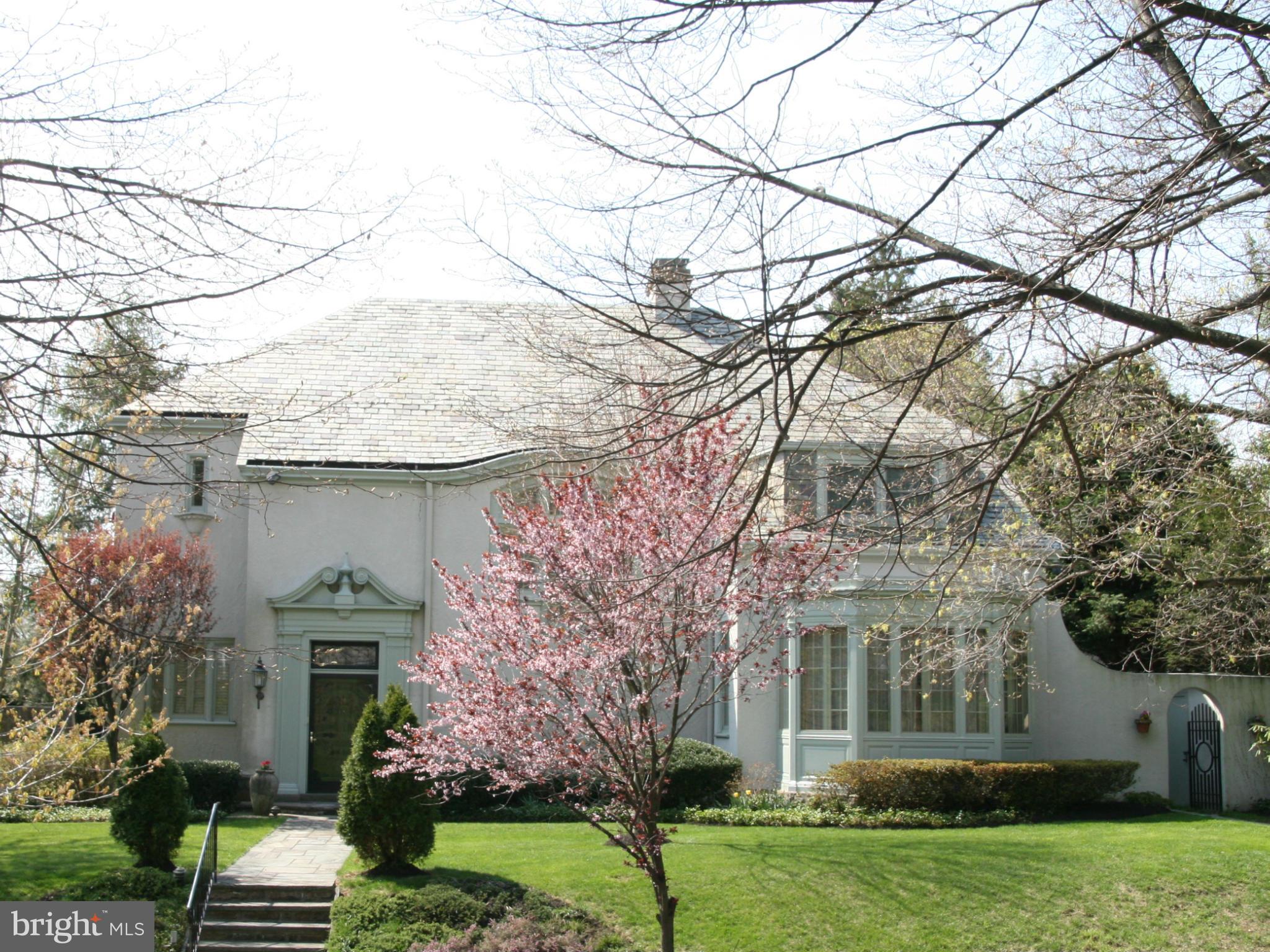 Exterior (Front)
