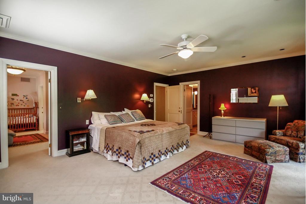 501 Overhill Road Baltimore, MD 21210 - Photo 15 of 29 Bedroom (Master)