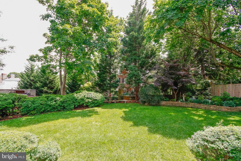 501 Overhill Road Baltimore, MD 21210 - Photo 23 of 29 Exterior (General)