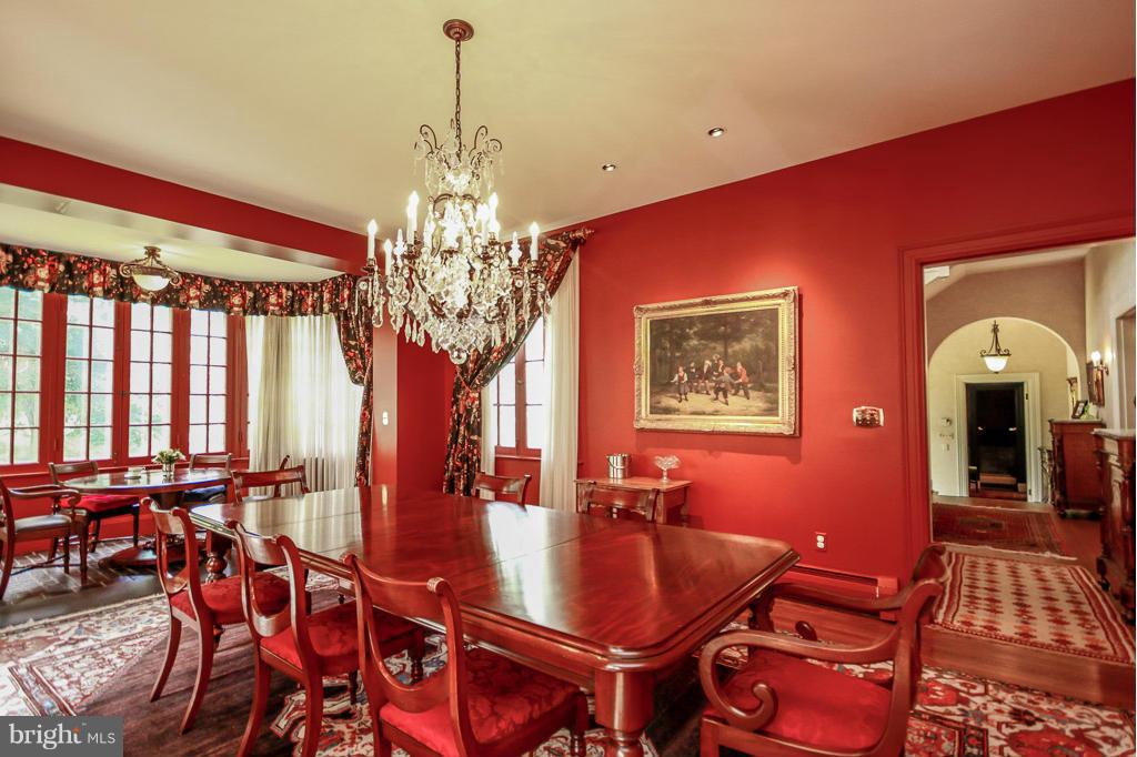 501 Overhill Road Baltimore, MD 21210 - Photo 9 of 29 Dining Room