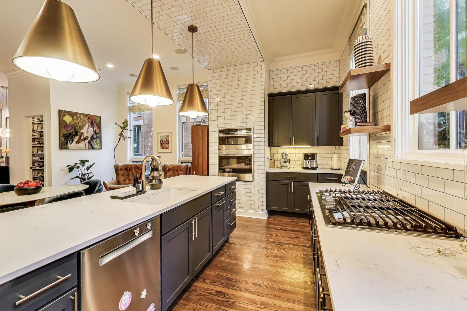 438 East North Water Street Chicago, IL 60611 - Photo 12 of 47