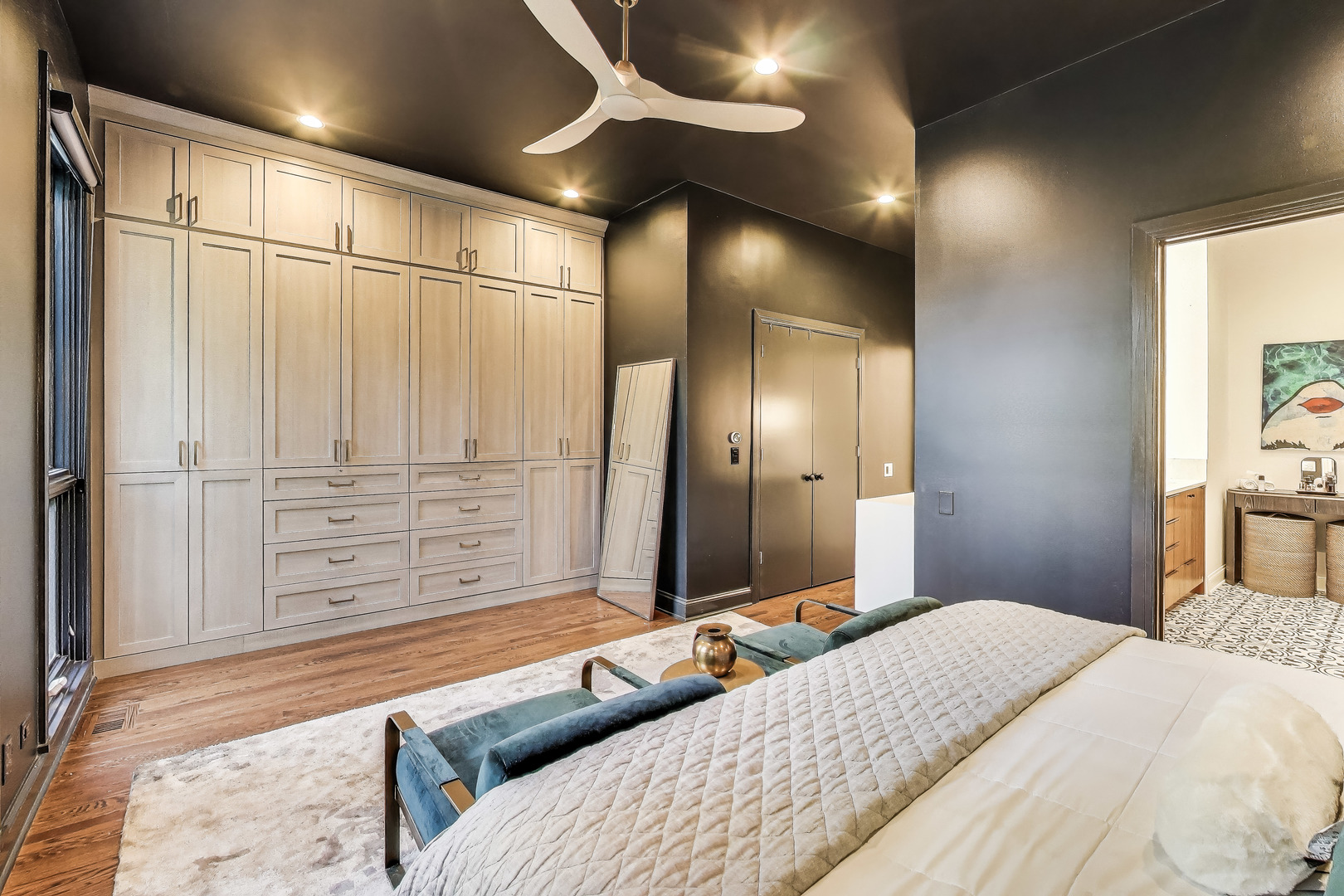 438 East North Water Street Chicago, IL 60611 - Photo 20 of 47