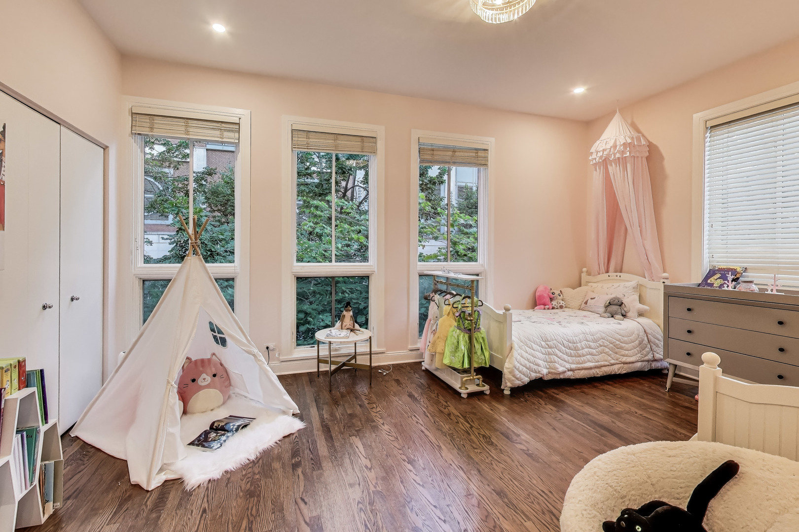 438 East North Water Street Chicago, IL 60611 - Photo 23 of 47