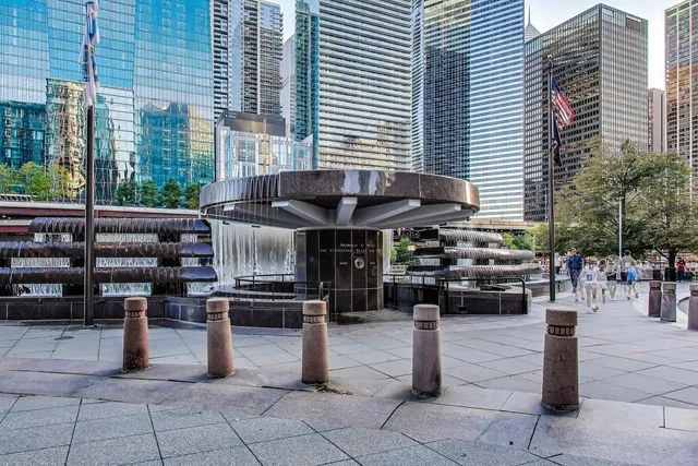 $1,950,000 | 438 East North Water Street, Chicago, IL 60611