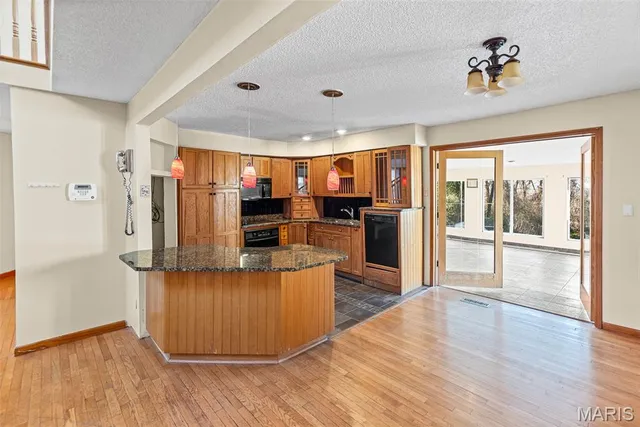 $135,000 | 32 Hilltop Place, East St. Louis, IL 62203