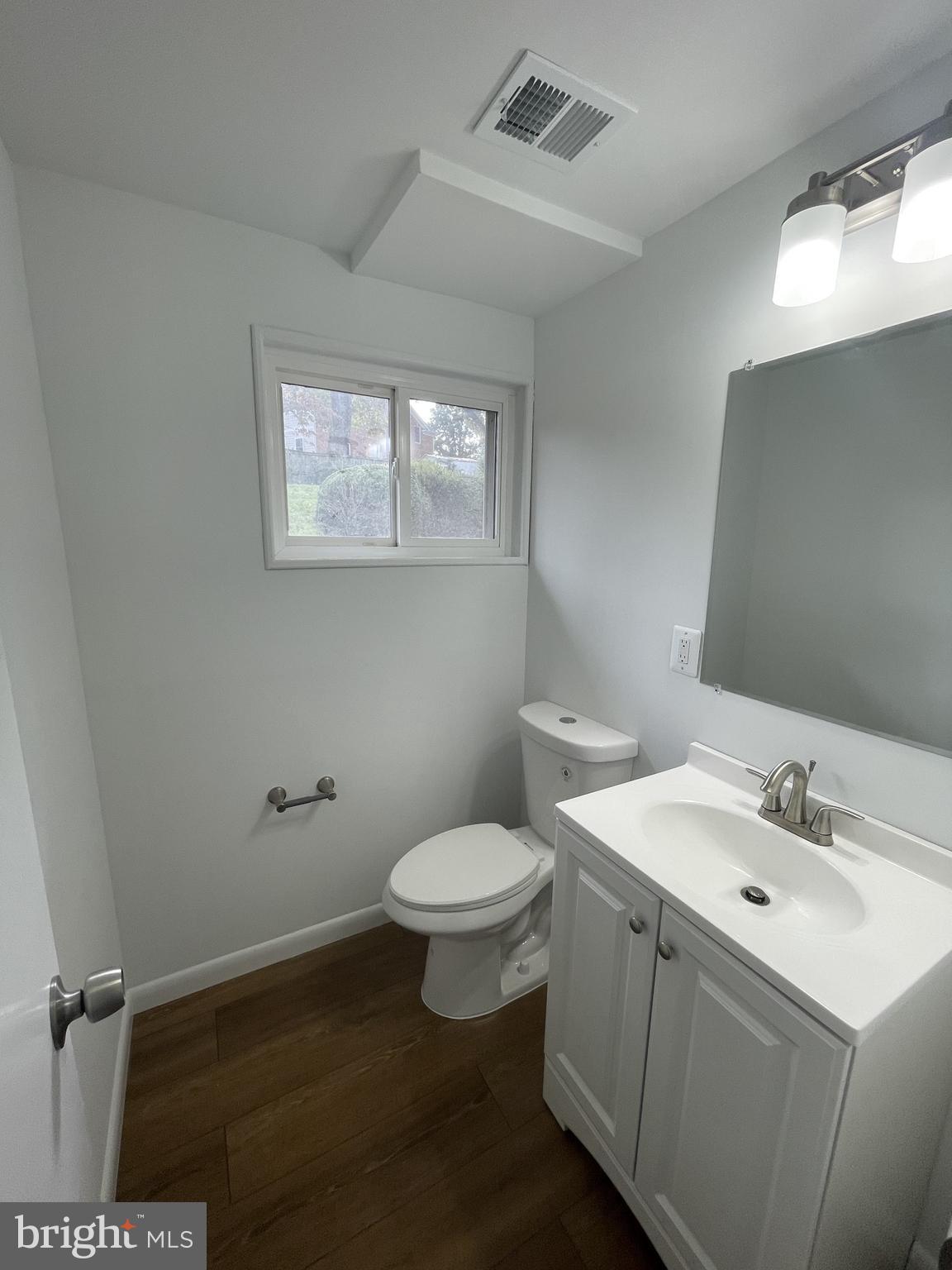 3822 Gallows Road Annandale, VA 22003 - Photo 15 of 18 Powder room