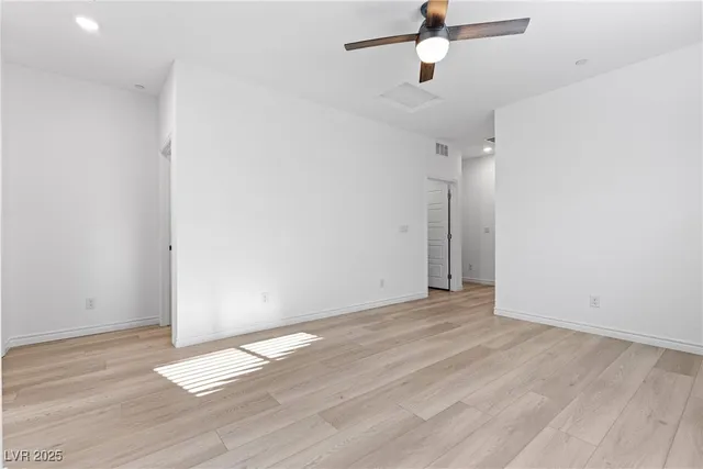 $2,600 | 600 Carriage Hill Drive, Unit 1091, Las Vegas, NV 89138