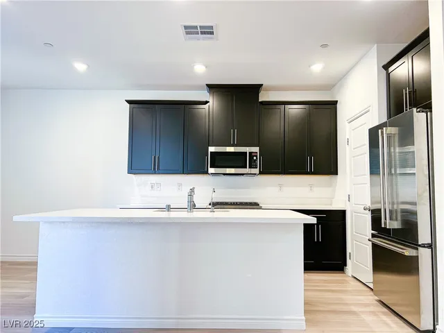 $2,600 | 600 Carriage Hill Drive, Unit 1091, Las Vegas, NV 89138