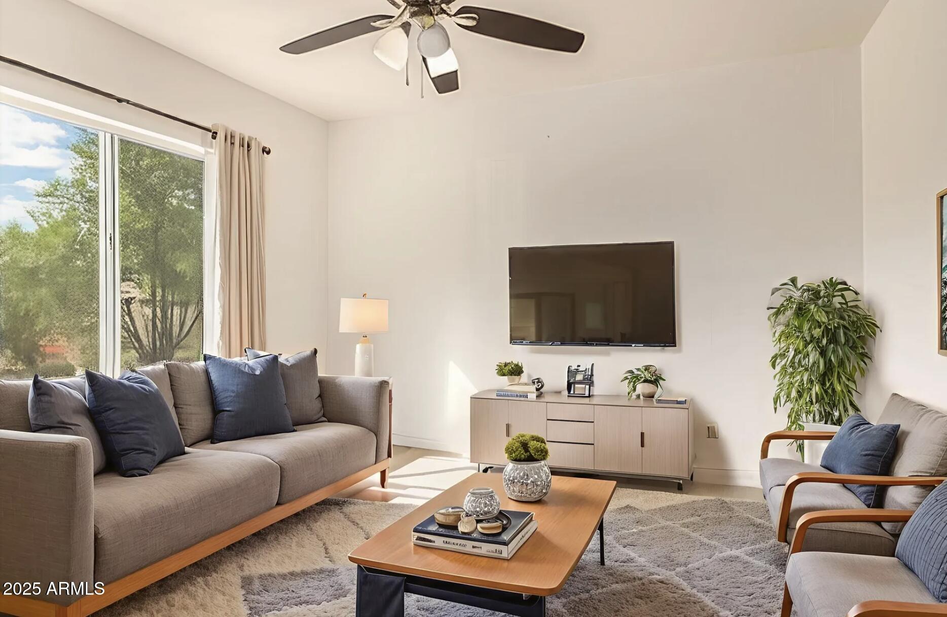 1514 West Fillmore Street Phoenix, AZ 85007 - Photo 2 of 17 Alternate Staging
