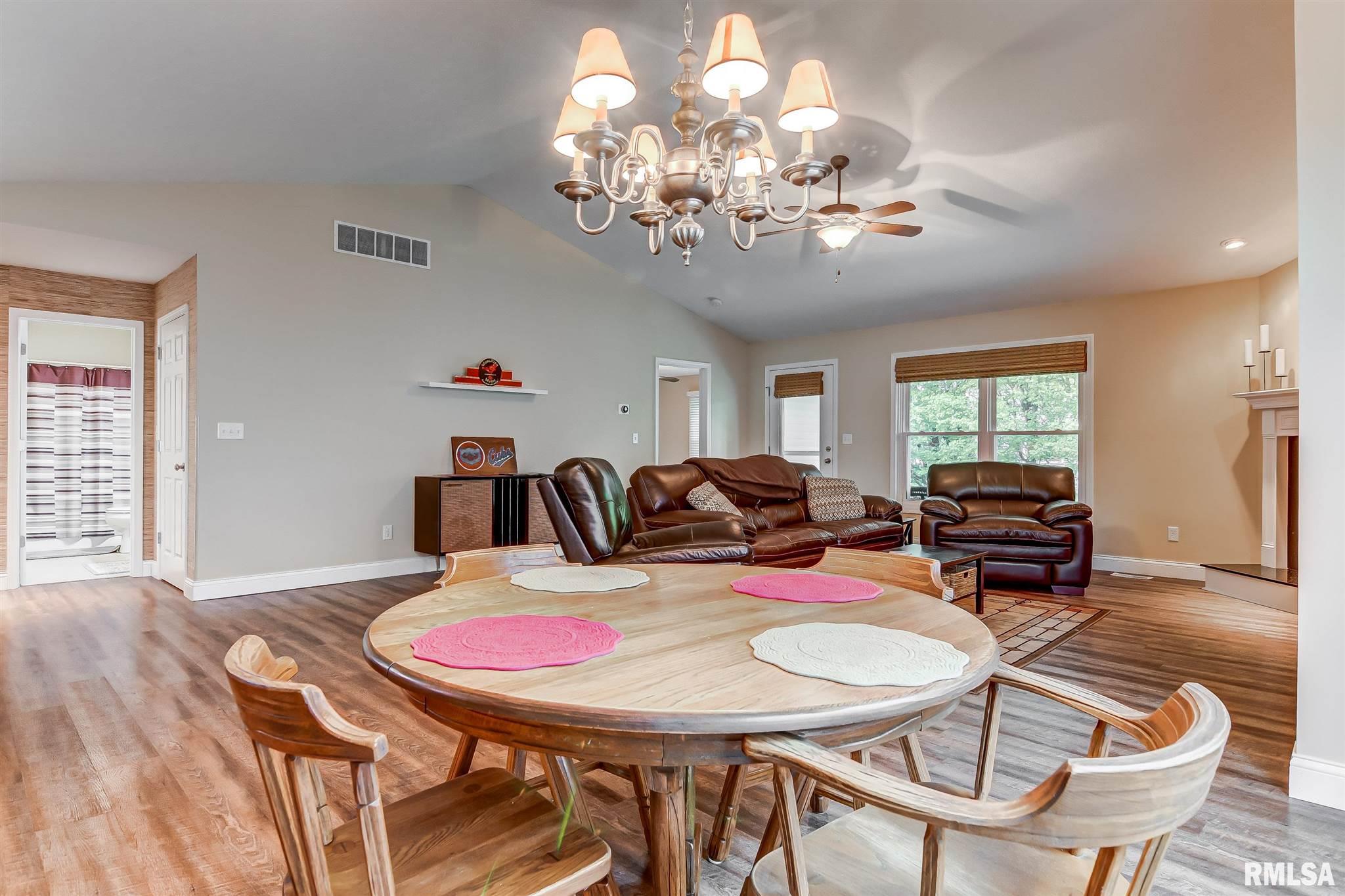 3517 Lytham Drive Springfield, IL 62712 - Photo 10 of 31 Gallery Image 10