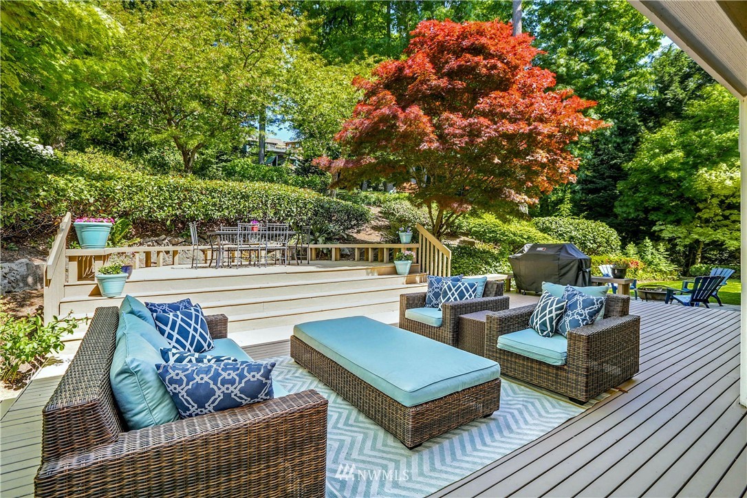 17124 Southeast 100th Street Renton, WA 98059 - Photo 34 of 40 a outdoor living space with patio furniture and a potted plant