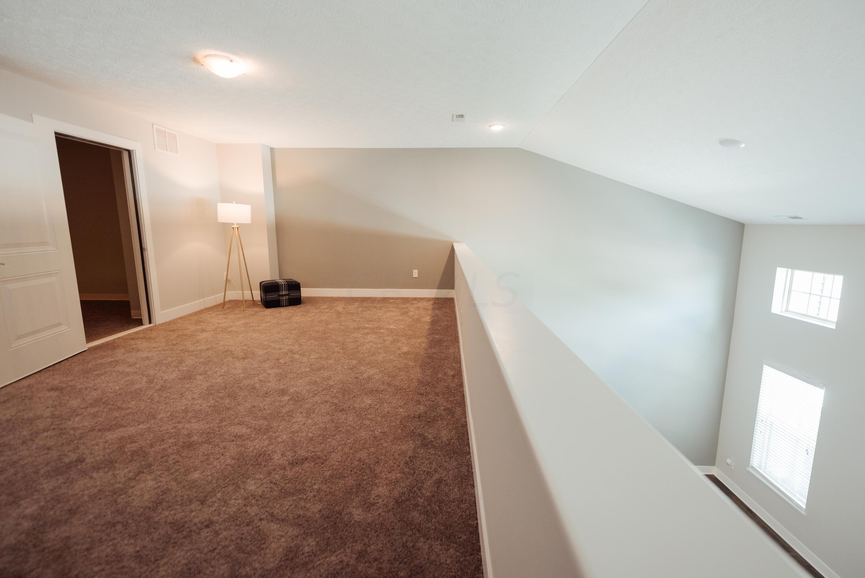 6769 Rolfe Avenue New Albany, OH 43054 - Photo 5 of 10 Loft