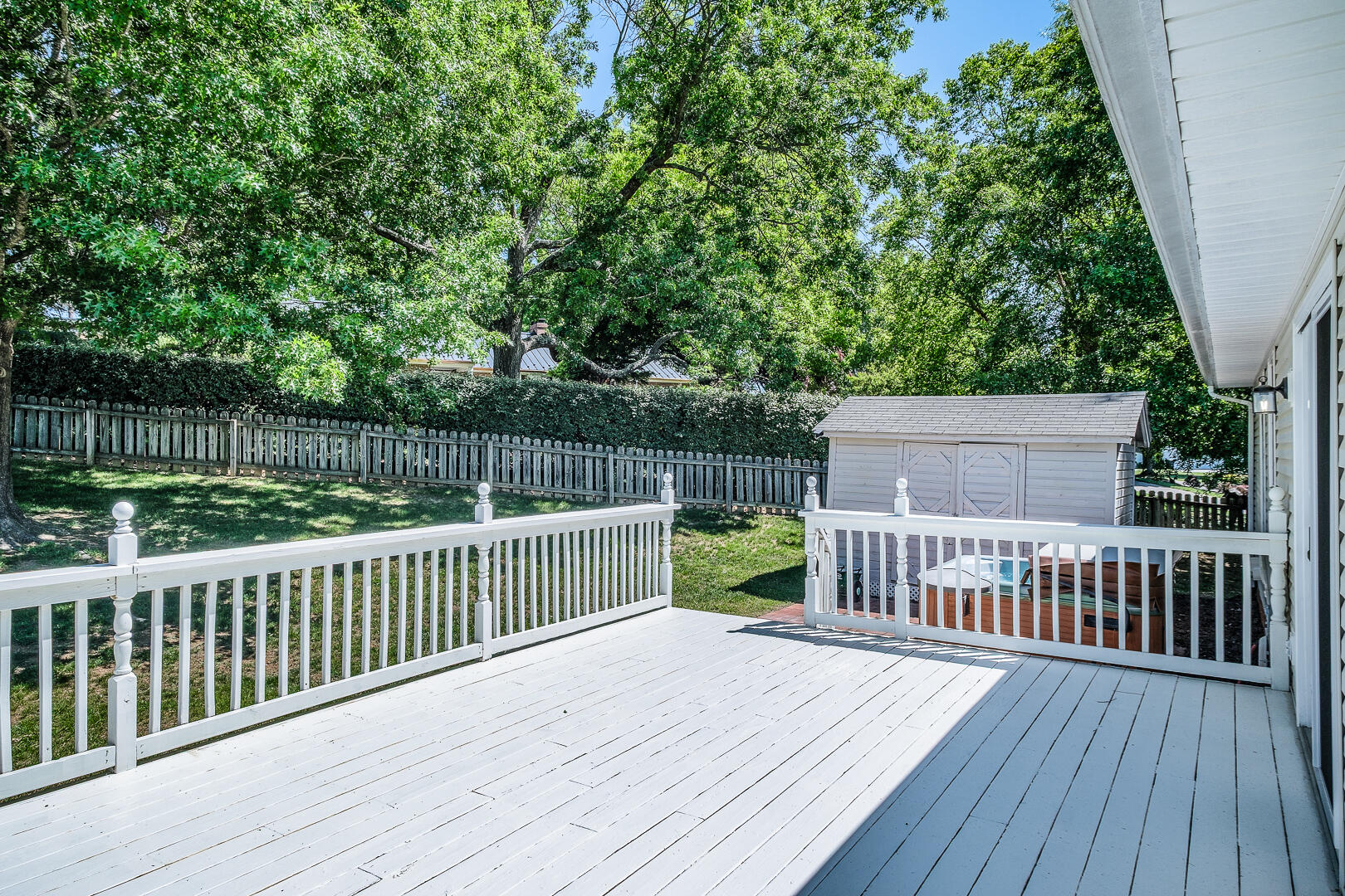 5443 Setter Road Roanoke, VA 24012 - Photo 35 of 42 a view of deck with furniture and trees around