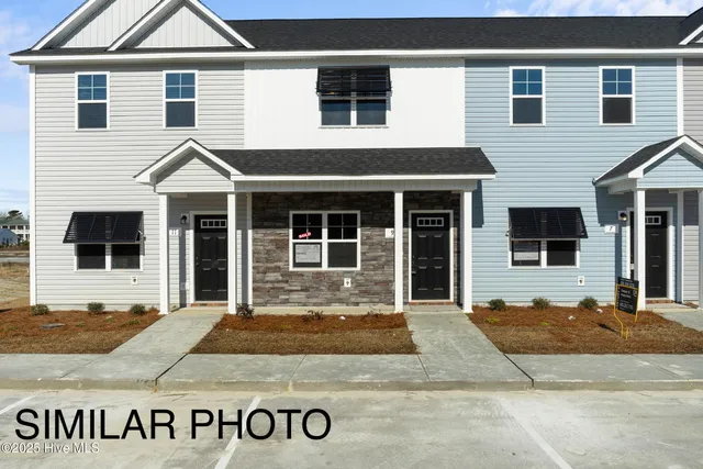 $249,900 | 726 Cross Brg Way, Unit LOT #8, Sneads Ferry, NC 28460