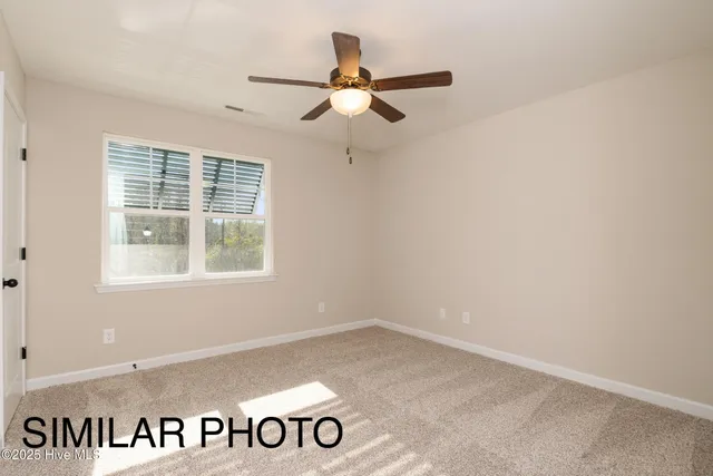 $249,900 | 726 Cross Brg Way, Unit LOT #8, Sneads Ferry, NC 28460