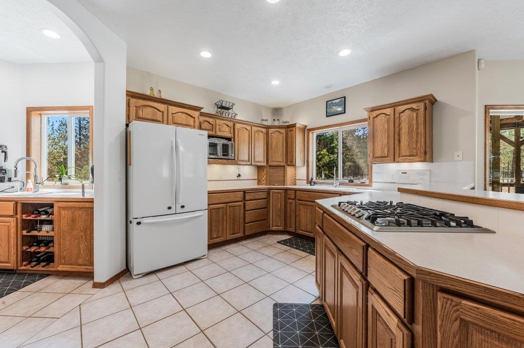 8217 West Rutter Parkway Spokane, WA 99208 - Photo 10 of 50