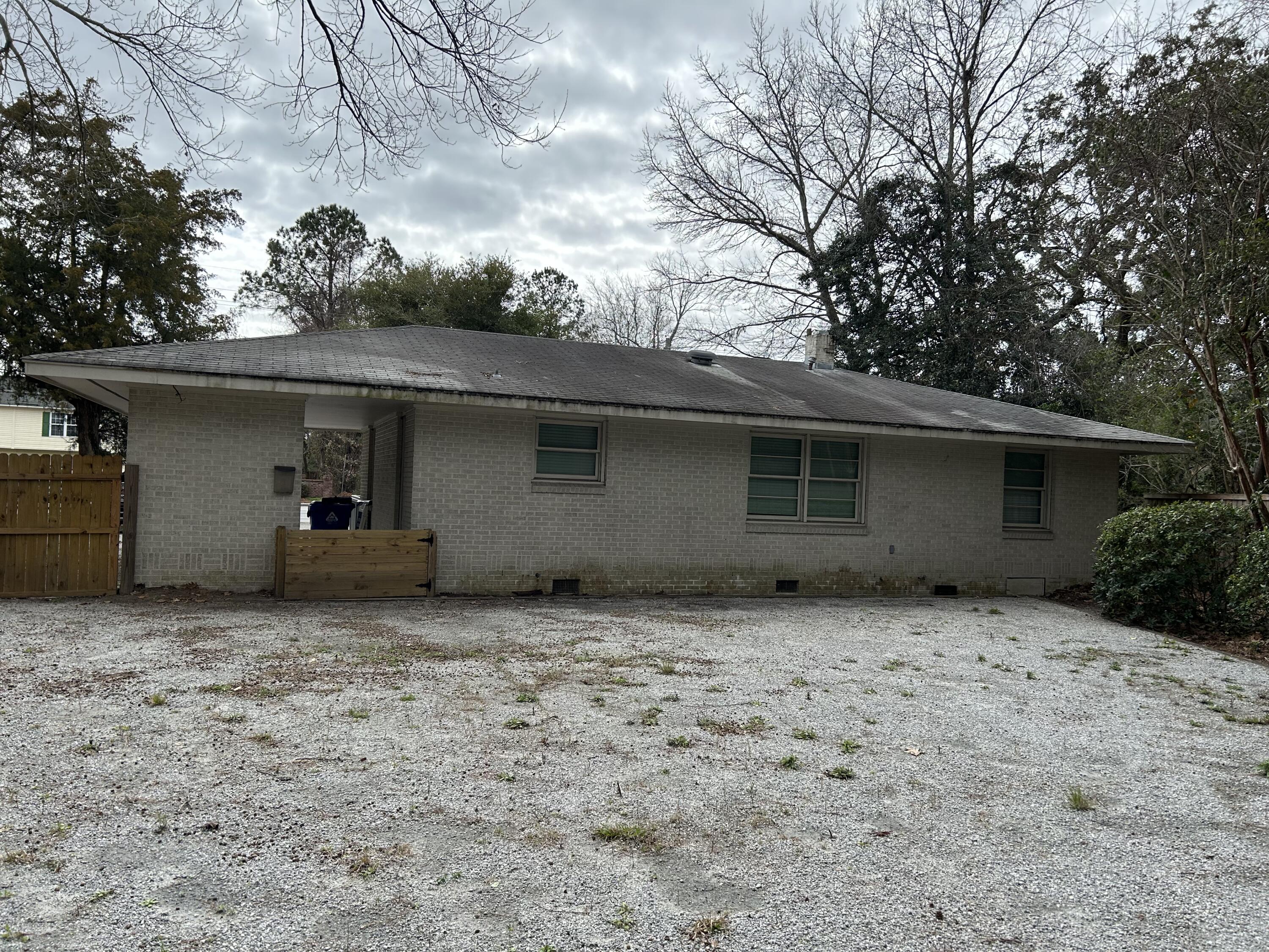 1430 Ashley River Road Charleston, SC 29407 - Photo 5 of 23 IMG_0158