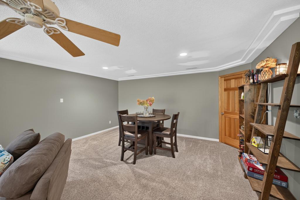 3421 Birchwood Lane Southwest Rochester, MN 55902 - Photo 38 of 43