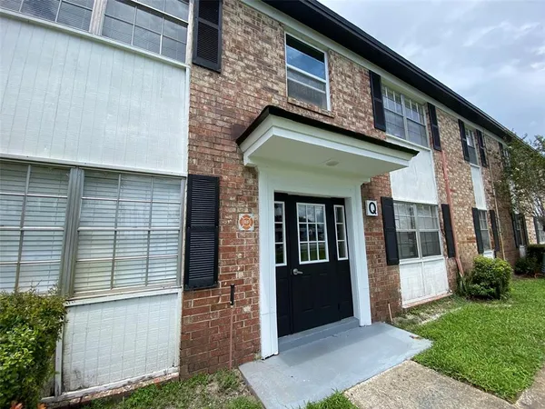 $1,300 | 5317 Curry Ford Road, Unit Q201, Orlando, FL 32812