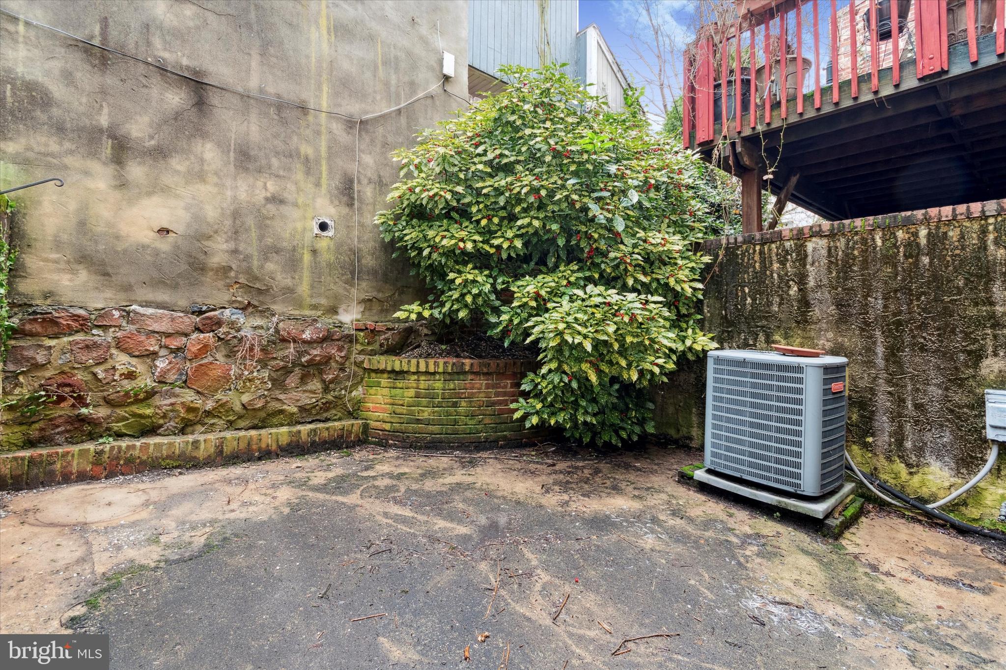 110 South Street Philadelphia, PA 19147 - Photo 15 of 35