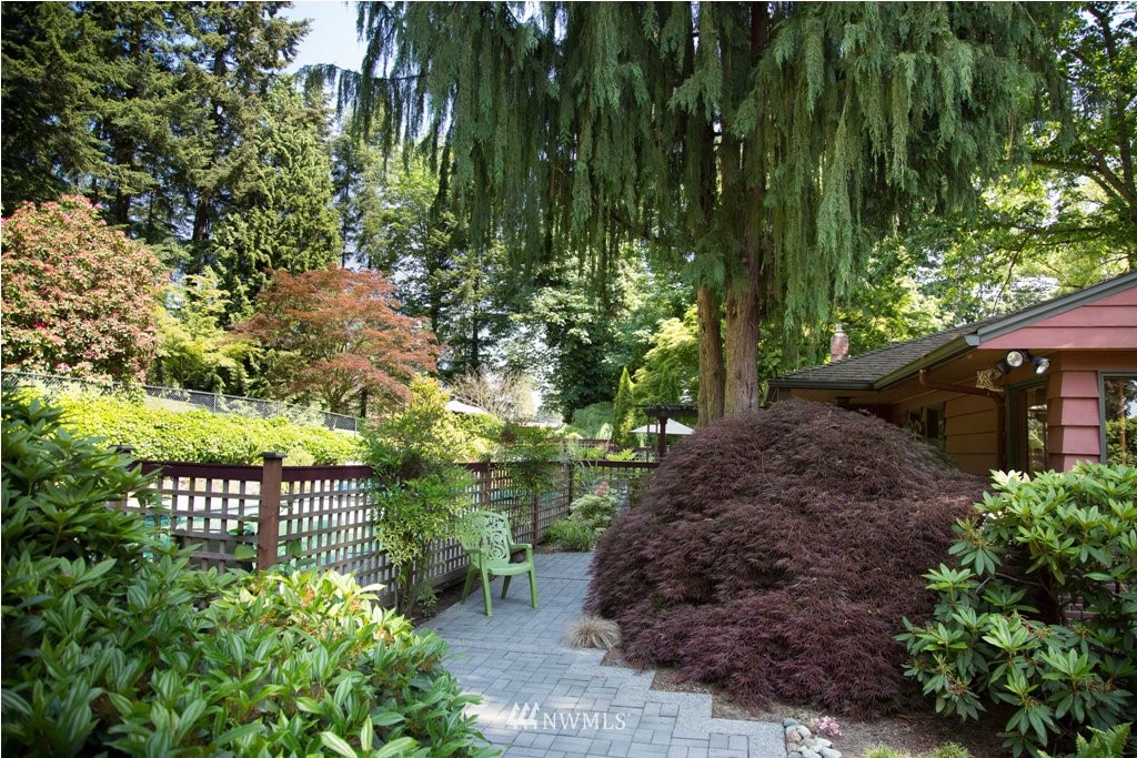 19109 Ross Road Bothell, WA 98011 - Photo 2 of 23 Gallery Image 2