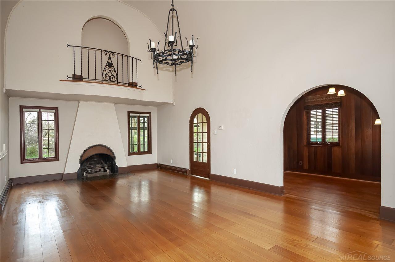 762 Bedford Road Grosse Pointe Park, MI 48230 - Photo 4 of 57