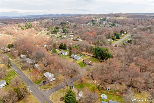 $479,900 | 11 Walker Terrace, Vernon, CT 06066