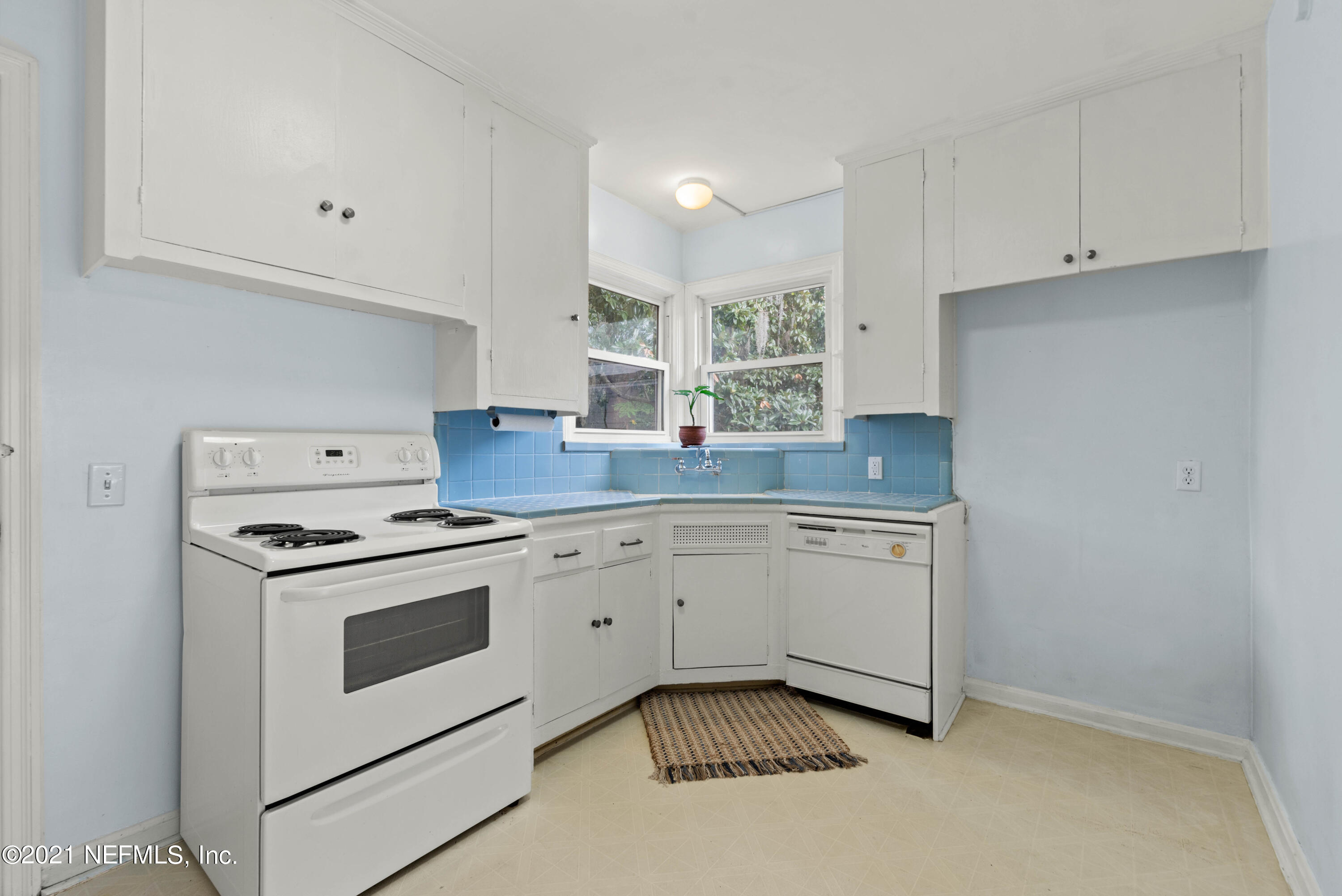 6429 Bay Ridge Road Jacksonville, FL 32216 - Photo 13 of 27 6429 Bay Ridge Rd-12