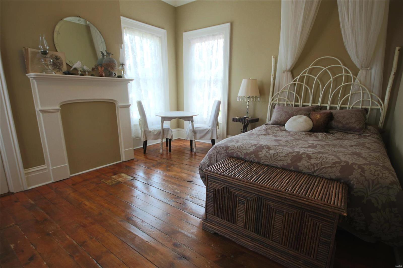 111 Main Cross Clarksville, MO 63336 - Photo 33 of 44