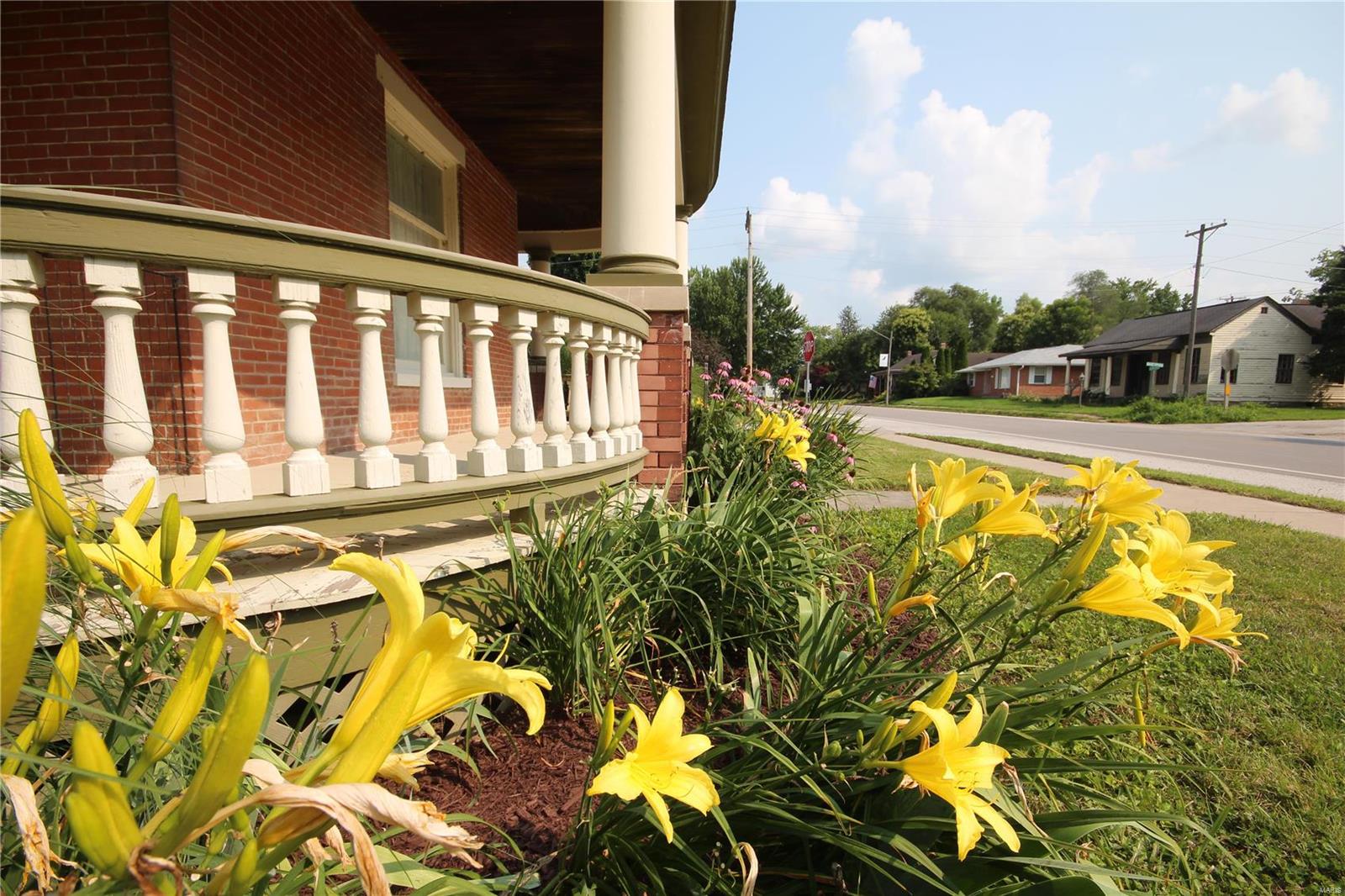111 Main Cross Clarksville, MO 63336 - Photo 5 of 44