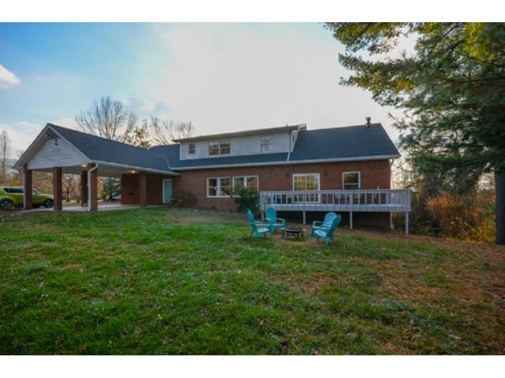 2128 Pendragon Road Kingsport, TN 37660 - Photo 34 of 36 Photo 34