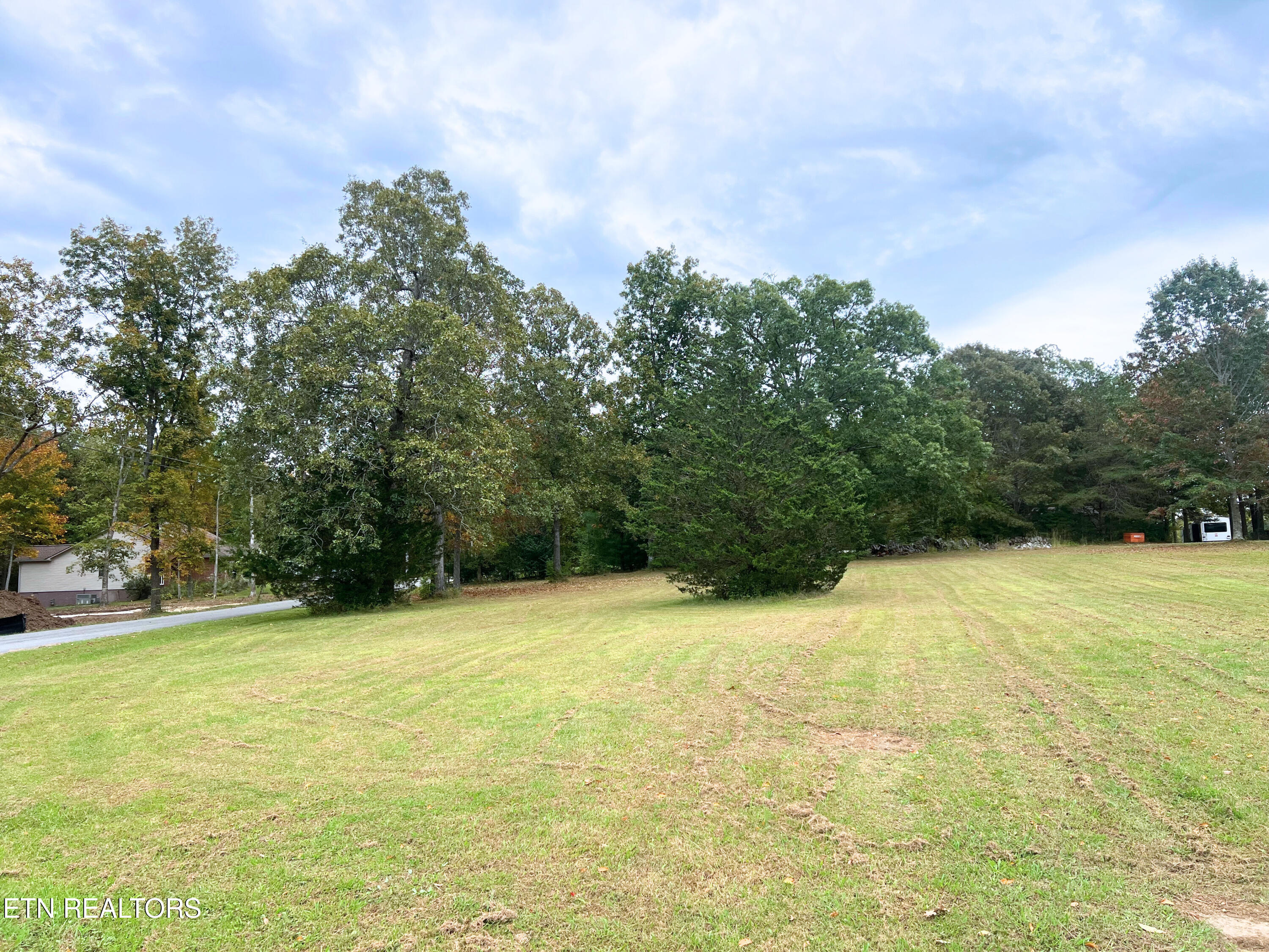 2152-2154 Ona Road Crossville, TN 38572 - Photo 5 of 8 2152 & 2154 Ona 5