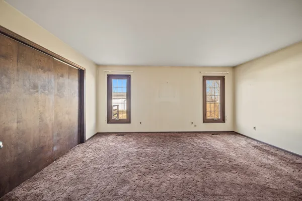 $235,000 | 208 West 28th Avenue, Coal Valley, IL 61240