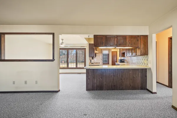 $235,000 | 208 West 28th Avenue, Coal Valley, IL 61240