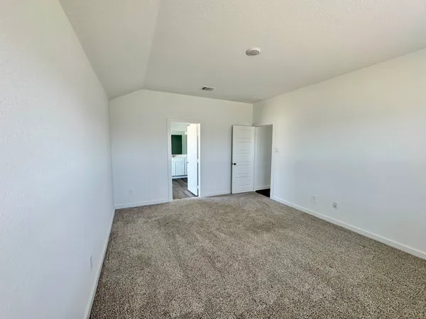 $2,400 | 1102 Rayburn Drive, Rosharon, TX 77583