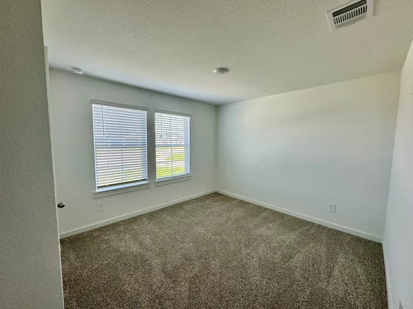 $2,400 | 1102 Rayburn Drive, Rosharon, TX 77583