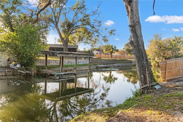 $359,900 | 6903 Travis Boulevard, Tampa, FL 33610