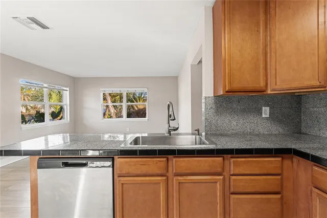 $359,900 | 6903 Travis Boulevard, Tampa, FL 33610