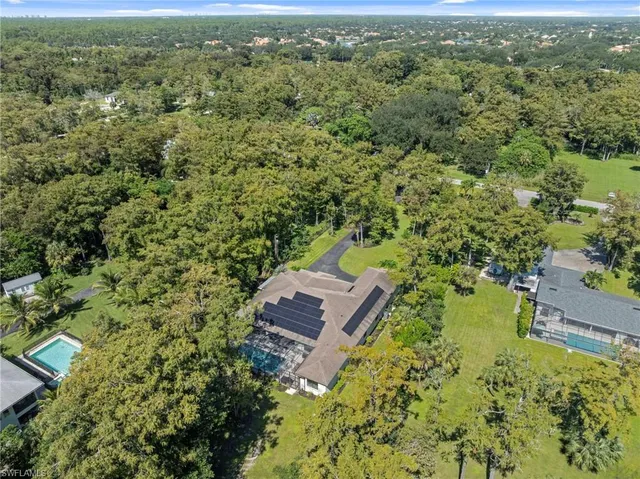 $1,900,000 | 5234 Cherry Wood Drive, Naples, FL 34119