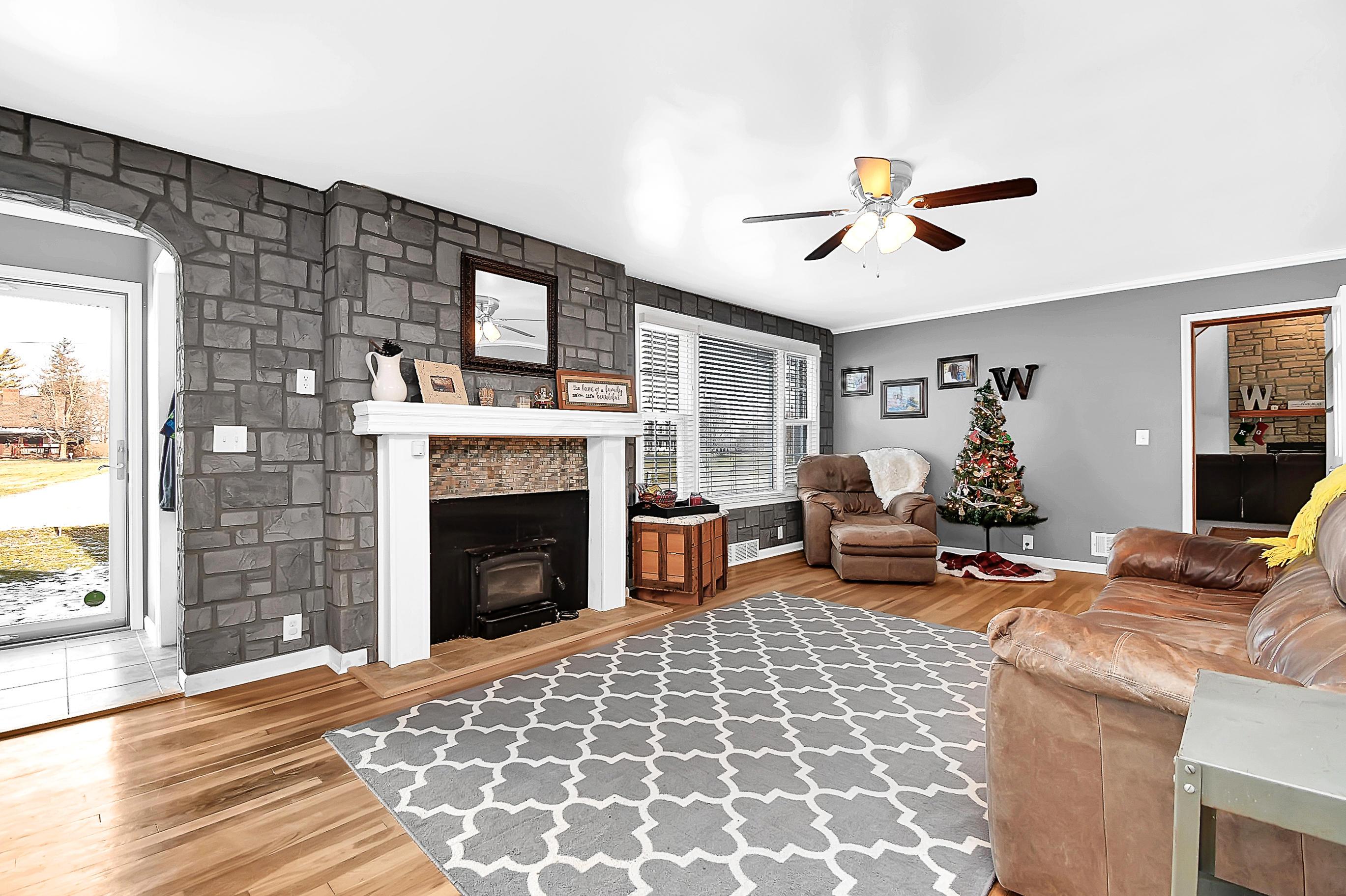 4559 West Ford Road Ashville, OH 43103 - Photo 4 of 50