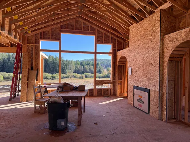 $1,275,000 | 8818 East Little Deep Creek Road, Colbert, WA 99005