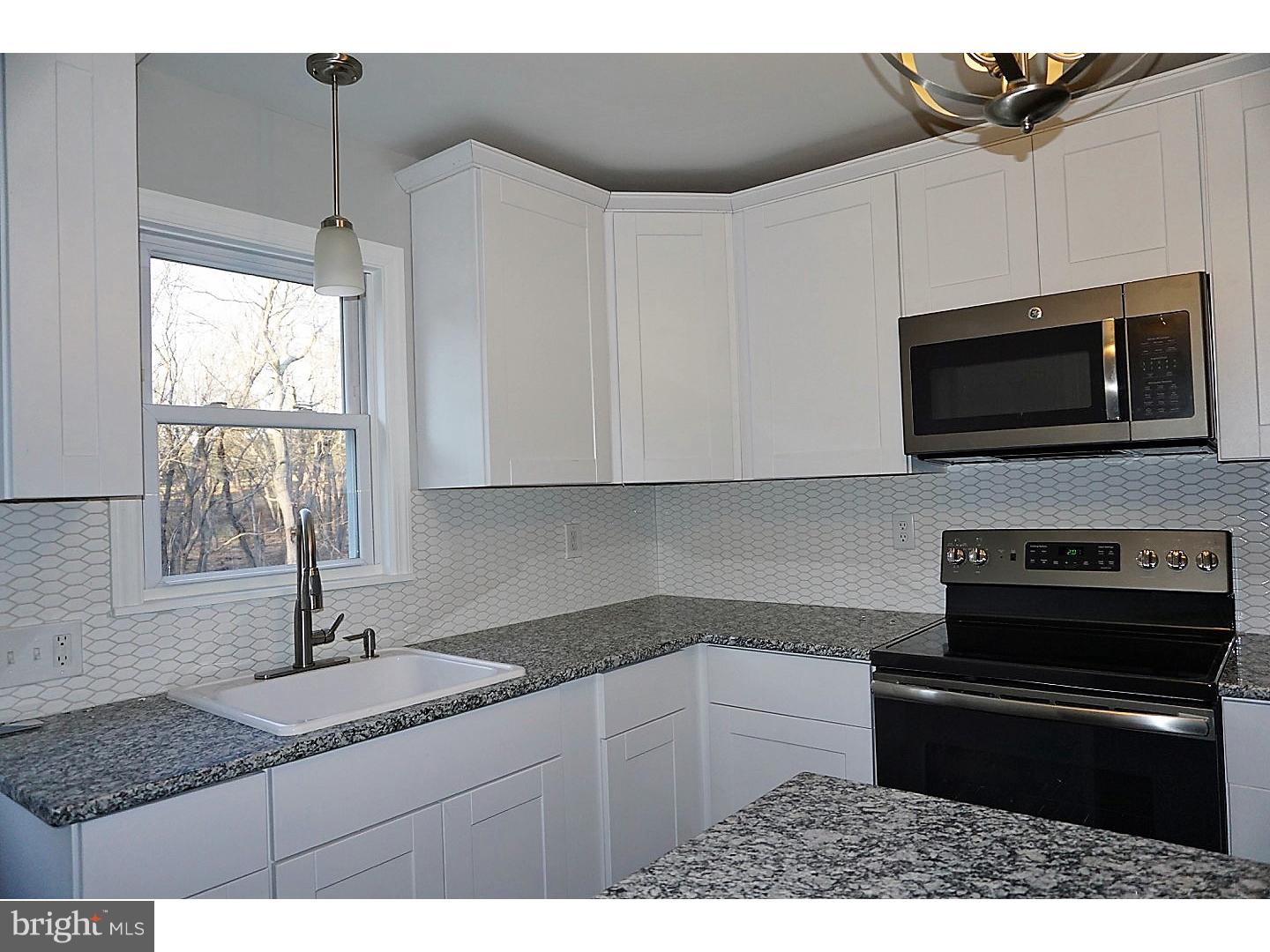 126 Breakneck Road Sewell, NJ 08080 - Photo 12 of 24 Gallery Image 12