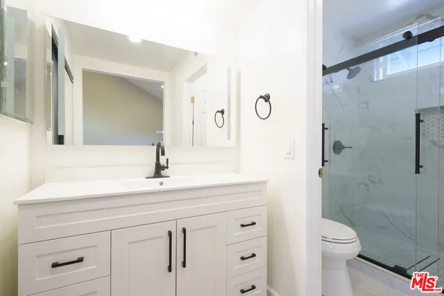 $3,500 | 13321 Meyer Road, Unit B, Whittier, CA 90605