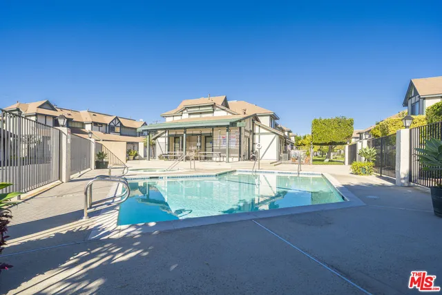 $3,500 | 13321 Meyer Road, Unit B, Whittier, CA 90605