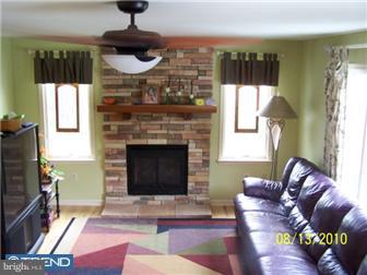 649 Susquehanna Road Ambler, PA 19002 - Photo 3 of 12 Gallery Image 3