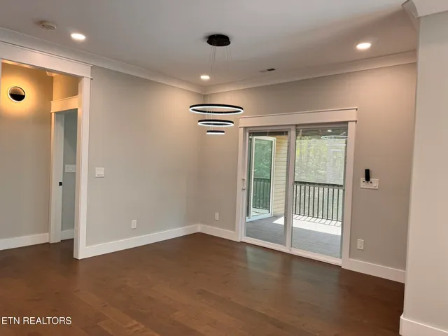 $599,900 | 264 Elohi Way, Loudon, TN 37774