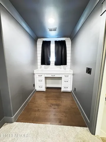 $599,900 | 264 Elohi Way, Loudon, TN 37774